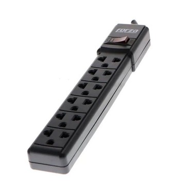 Zapatilla 2200W.6 conectores. Disyuntor -120V/240V