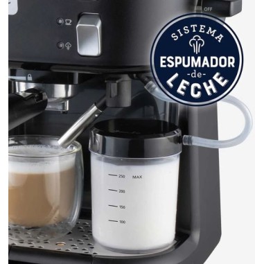 Cafetera para espresso y cappuccino Oster® Oster® BVSTEM5501B