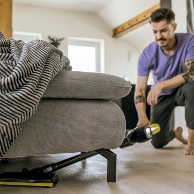 Aspiradora Inalámbrica a Bateria Karcher  VC 4