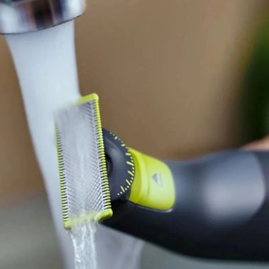 Afeitadora Philips OneBlade Pro QP6532/10