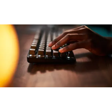 Teclado Logitech G413 TKL SE – Mecánico, Formato Compacto y Alto Rendimiento
