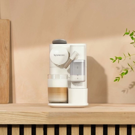 Cafetera Nespresso Lattissima One White F121