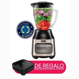 Licuadora Oster® con tecnología reversible